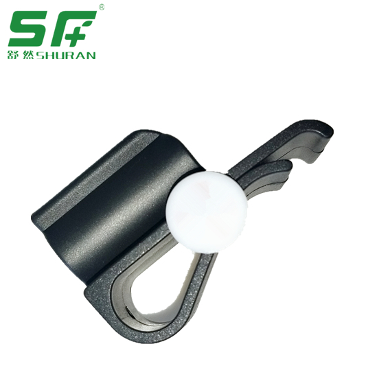 Versatile Golf Bag Clips