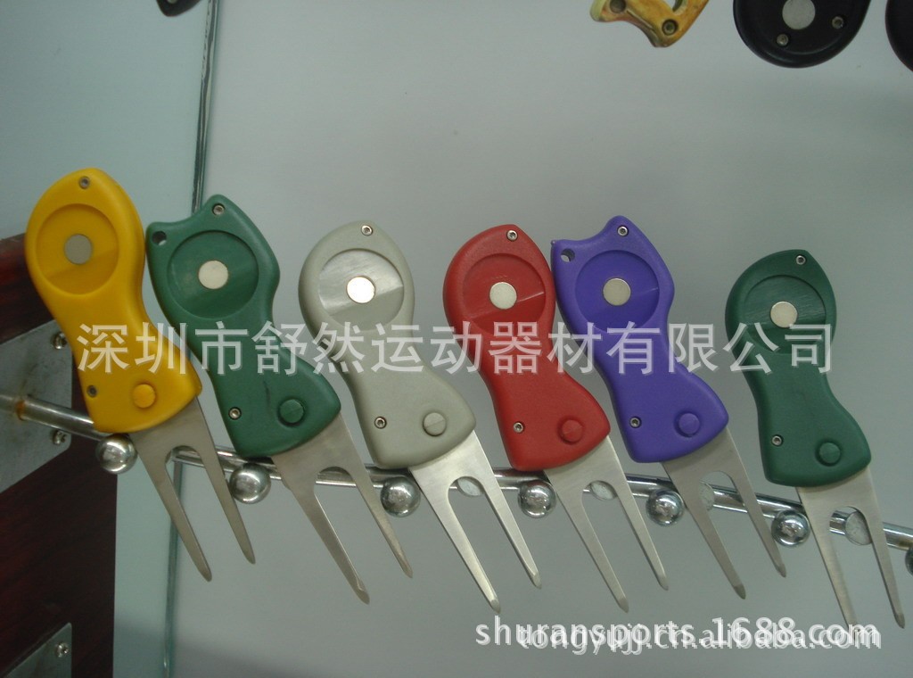 Golf Divot Repair Tool with Golf Ball Marker Zinc Alloy