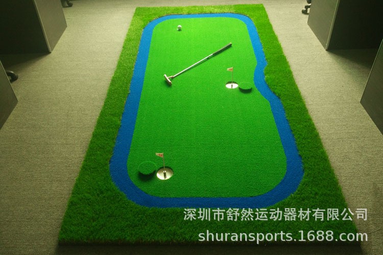 高尔夫三色果岭